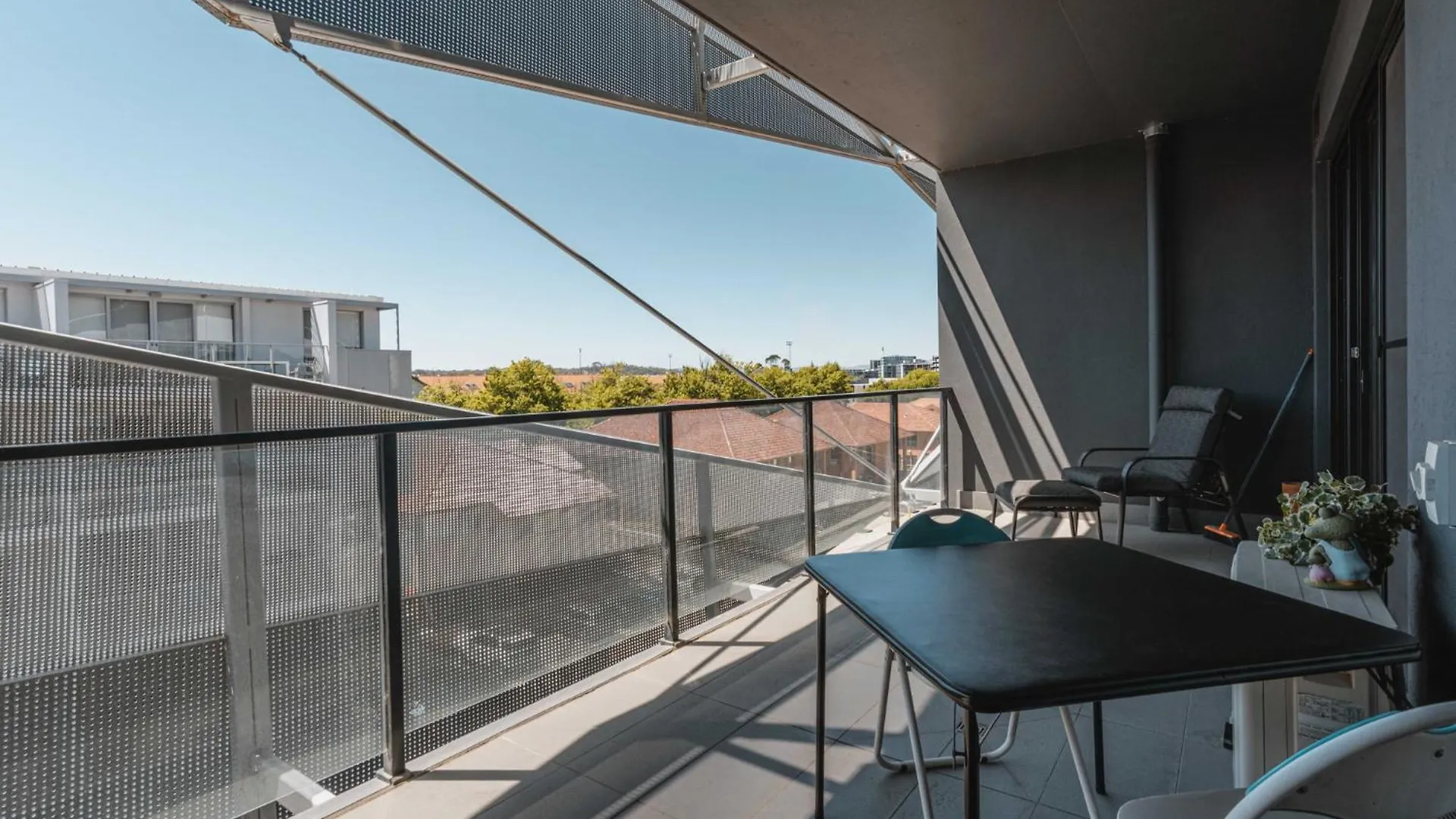 Lonsdale St 1-Bed Unit With Study Area And Parking Apartment Canberra 0*,  Australia